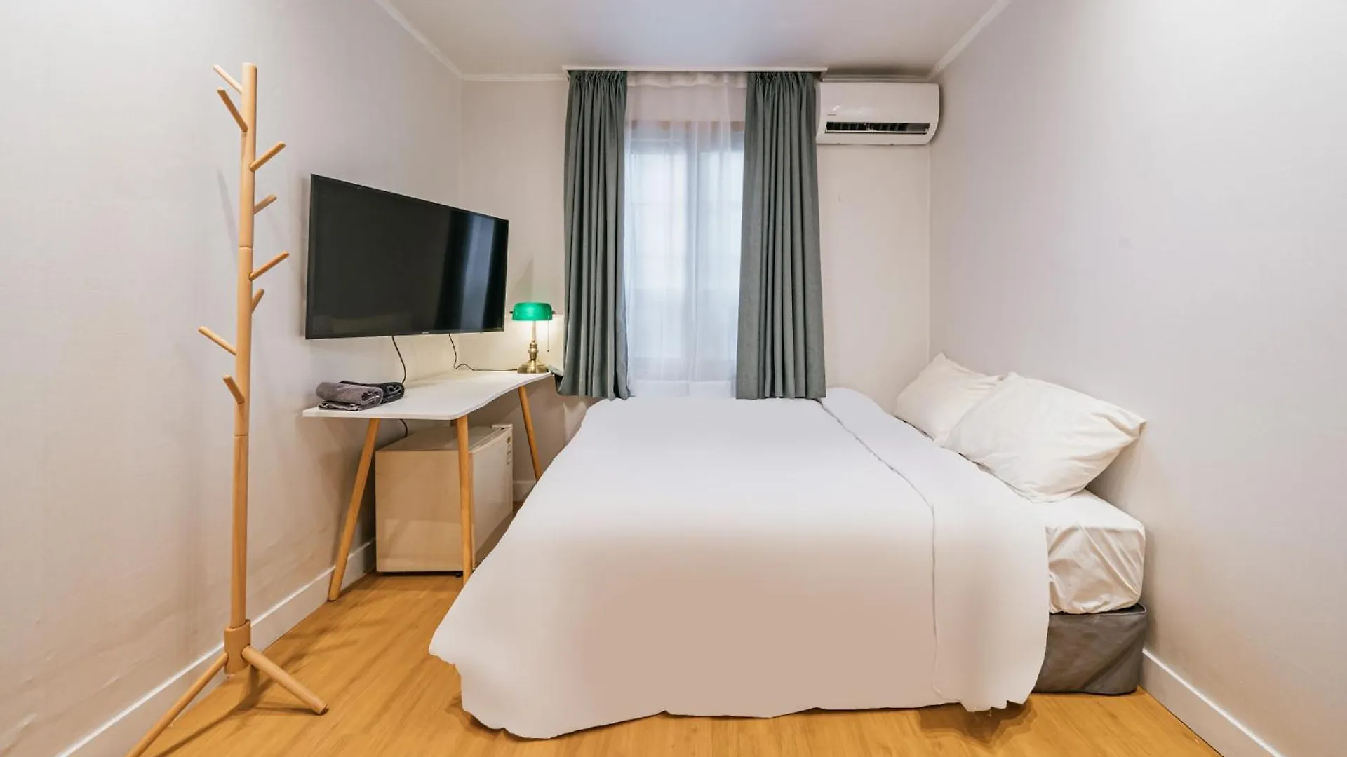 Lofy House Hostel Jeju South Korea